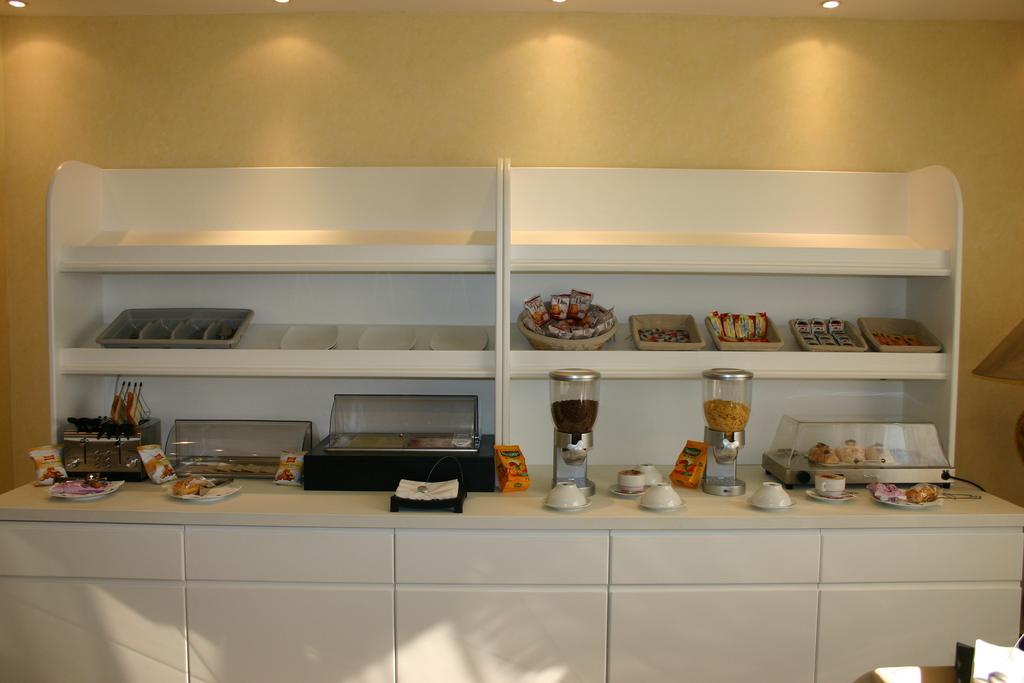 Hotel Luxor Casoria Luaran gambar