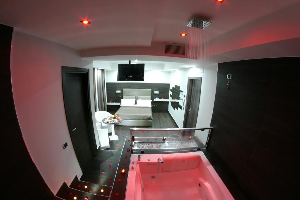 Hotel Luxor Casoria Luaran gambar