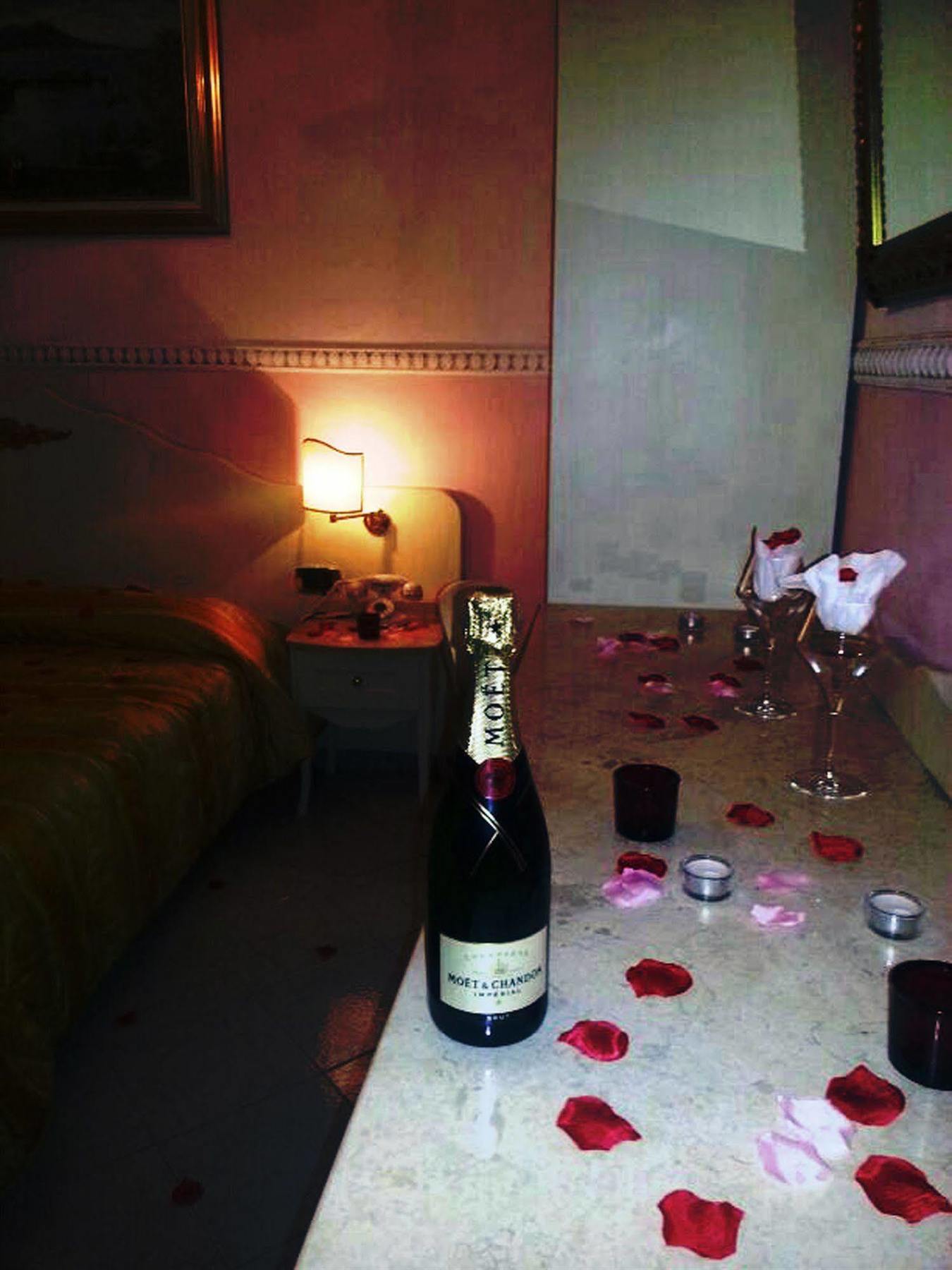 Hotel Luxor Casoria Luaran gambar